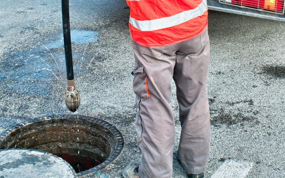 curage canalisation eaux usées Plaisir